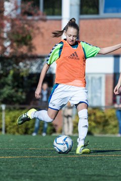 Bild 29 - B-Juniorinnen SV Henstedt Ulzburg - SG Weststeinburg : Ergebnis: 4:0